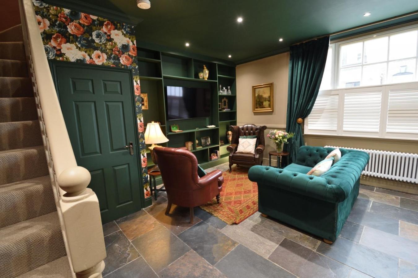 Samuels' A Duplex Apartment By Spires Accommodation In Lichfield City Centre Екстериор снимка