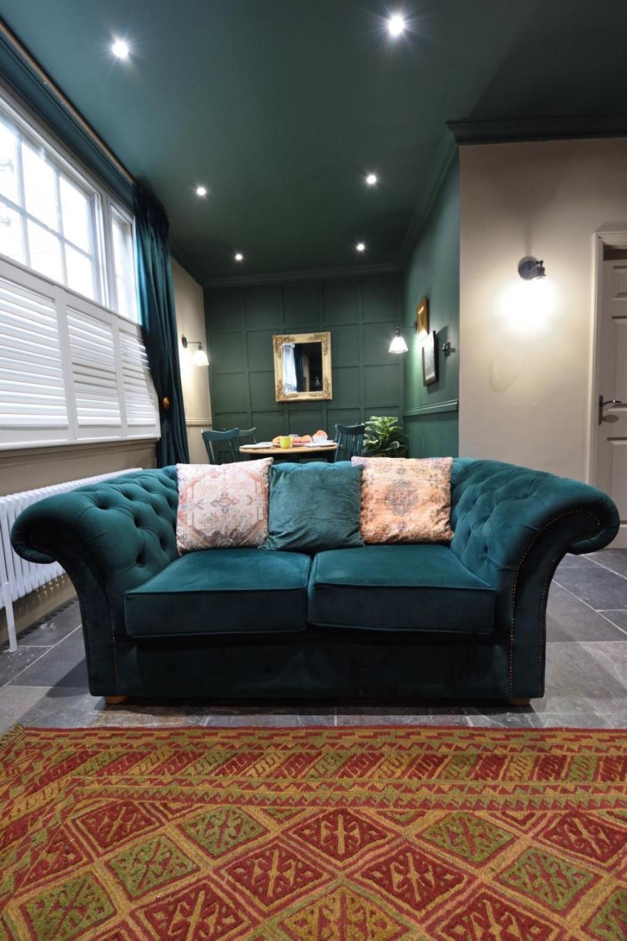 Samuels' A Duplex Apartment By Spires Accommodation In Lichfield City Centre Екстериор снимка